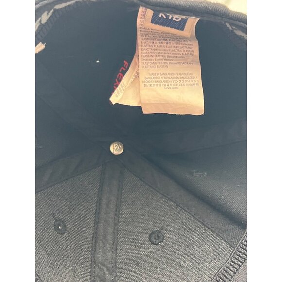 Volcom Kid Black Baseball Cap With White Embroidered Logo - Picture 9 of 15